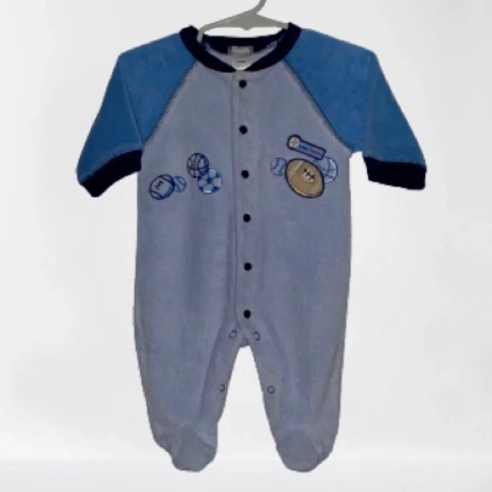 Carter’s (2) Baby Boys Sleepers​​​​​​​​​​​​​​​​​​​​​​​​​​​​​